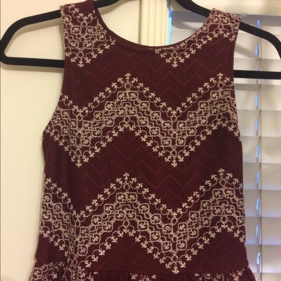 Burgandy Zig Zag Dress - Picture 4 of 7
